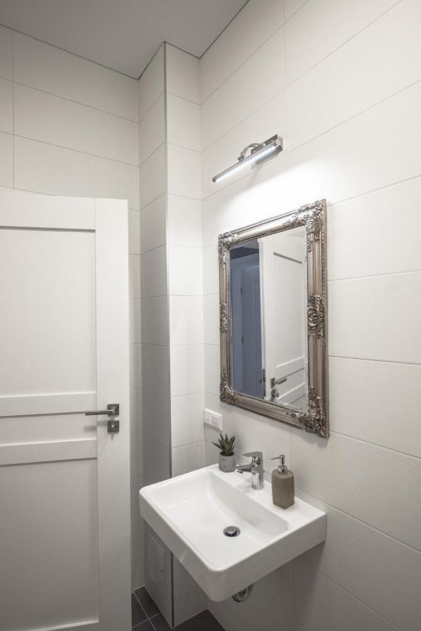 Апартаменти Km Apartamentai Каунас Екстер'єр фото